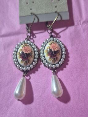 Vintage-Inspired Pink Rose Pearl Drop Earrings